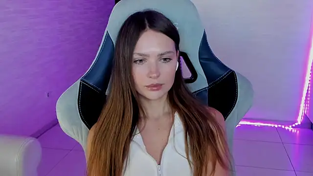 دردشة yourArya الجنسية المباشرة