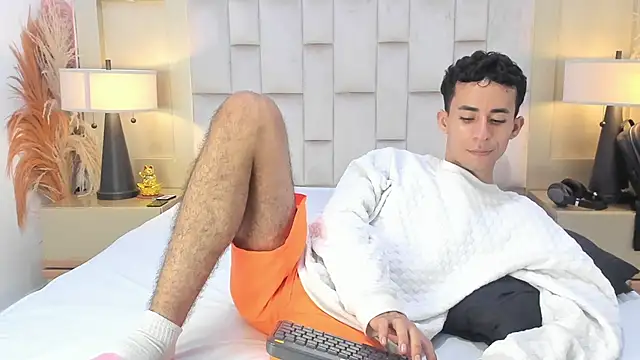 Zahir_Asharn Webbikameraesitys