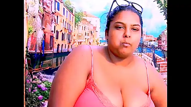 Czat XXX na żywo – Indianfairy99