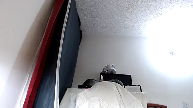 EmmyHornyDirty 라이브 XXX 채팅