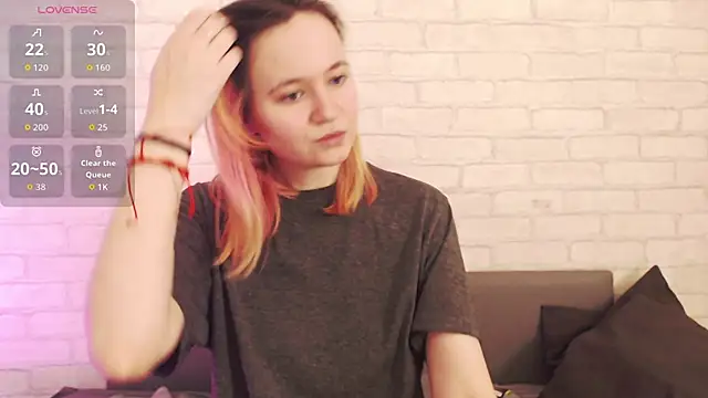 Ericha_Stone Adlı Modelin Canlı XXX Sohbeti