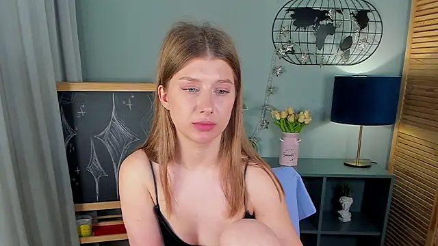 katymeaw's Live XXX Chat