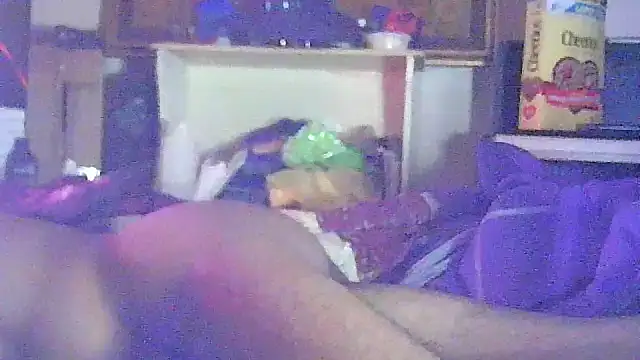 GUAPAN3S3_FIR3 – Kamerová šou