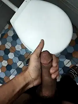 عرض كام bold_guy_1234