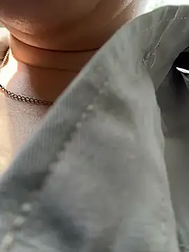 liqinqin-5201's Webcam Show