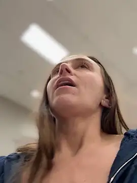 Živý XXX chat lunagirl13