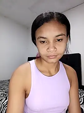 liz7skinny Chat XXX live