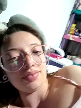 linda-schmidt Chat XXX live