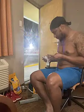 Stressreliever82 Show in webcam