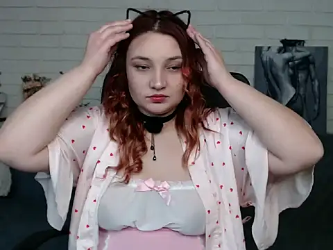 Carrie_Blanch: онлайн-секс-чат