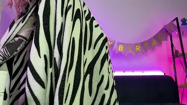 CyberXGoddess' Webcam Show