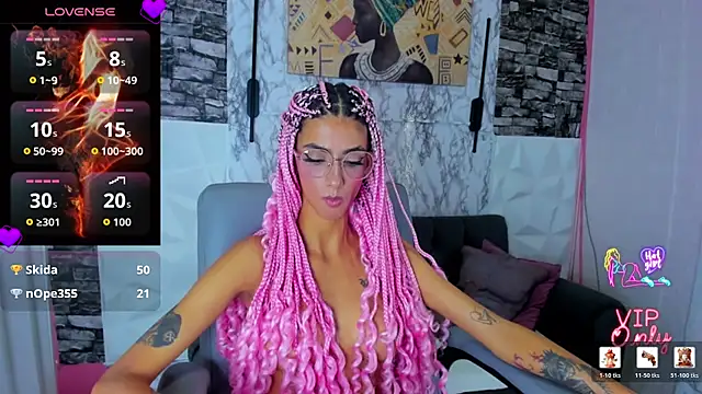 Chat XXX en directo de Queen_Cuarxxo