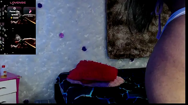 bella_warzon Adlı Modelin Canlı XXX Sohbeti