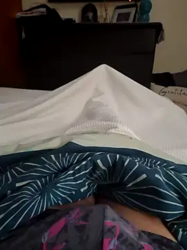 LuqenZo Show in webcam