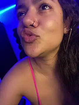 دردشة demonaughtyyy الجنسية المباشرة