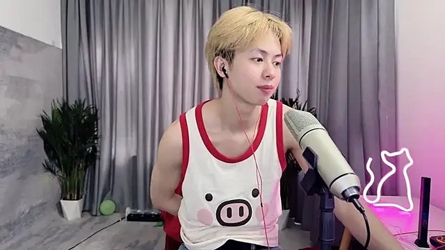 hafabva élő XXX-chatje