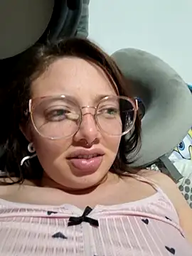 Chat XXX ao vivo de linda-schmidt