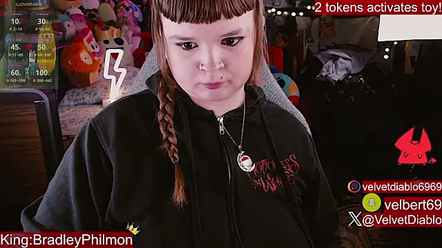 Chat XXX ao vivo de VelvetDiablo