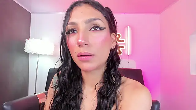 XXX chat uživo modela miss___evangeline