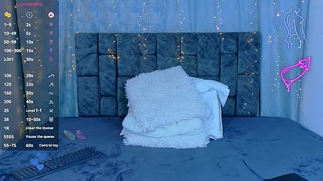 NicolasTorrez Webcam Show