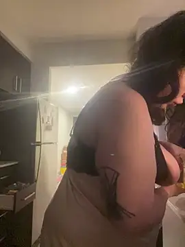 holyeroticss 在線直播表演