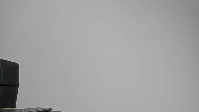 Chat +18 de Jaddyy__ ao vivo