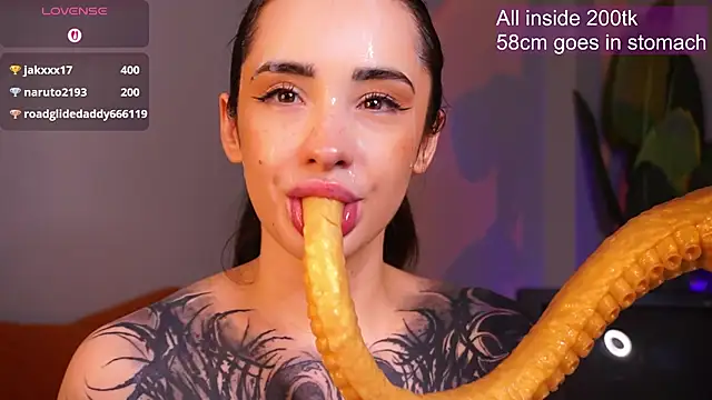 EvaCanton's Live XXX Chat