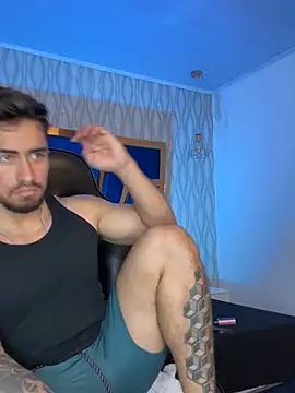 Brad_Summer – Live XXX-chat