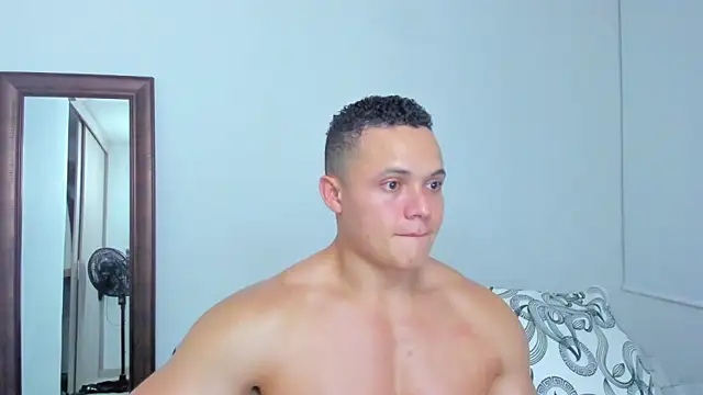 KingLevi01 – Live XXX-chat