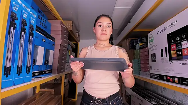 Eligh_'s Live XXX Chat