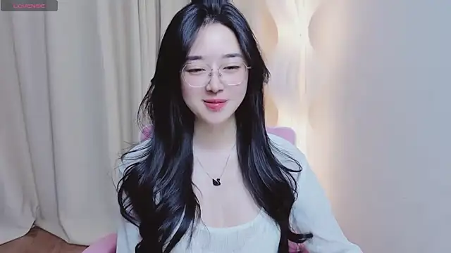 Miu-999 在線直播表演