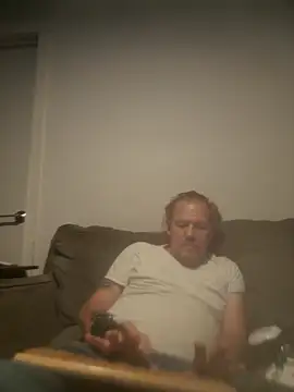 yourMasterisBored Adlı Modelin Web Kamerası Şovu