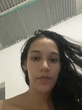 Show modela RAMONA_and_ROGER na web-kameri