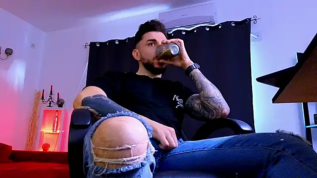 MightyAaron66 라이브 XXX 채팅