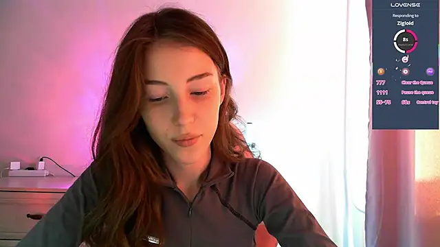 eskatmi's Live XXX Chat