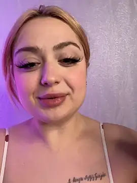 KellyMoors' Live XXX Chat