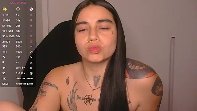 แชท XXX สดของ val_bardot