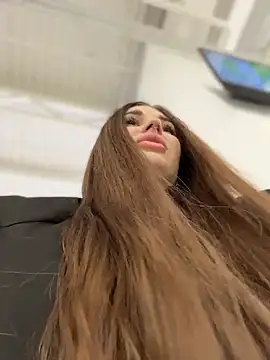 Charming_Ritta 在線直播表演