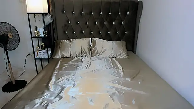 Lars_empress Webcam Show