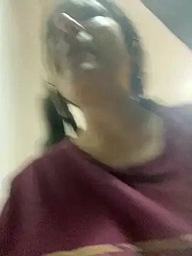 demonaughtyyy Show in webcam