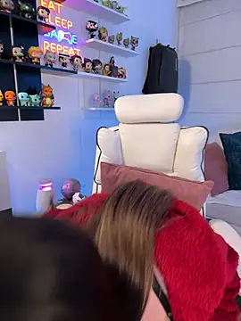 Chat XXX en directo de Sharon_07