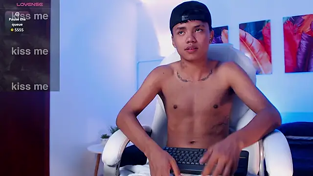 Chat +18 de thiagosterling ao vivo