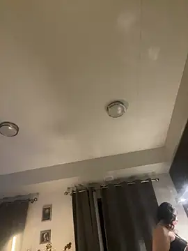 holyeroticss Chat XXX live