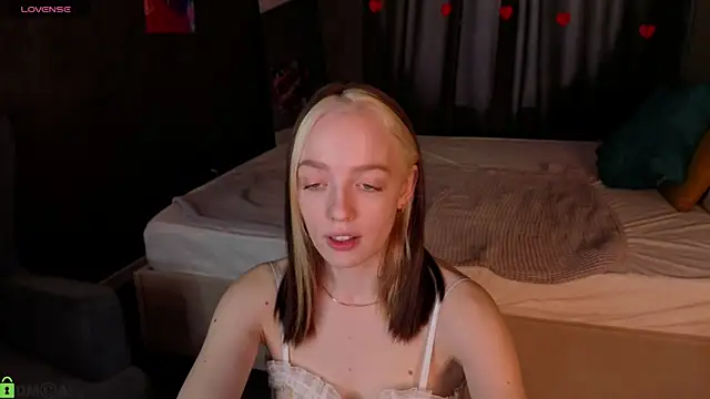 แชท XXX สดของ R0cket_bunny