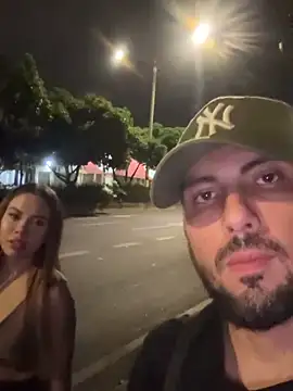 Pokazy przed kamerką – lindaandtony