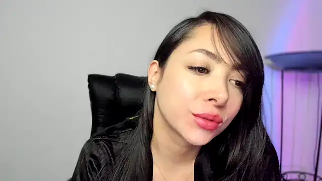 Chat XXX Live Mila__Paramo