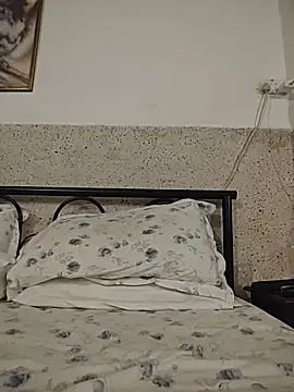 NakedMILFxのライブXXXチャット