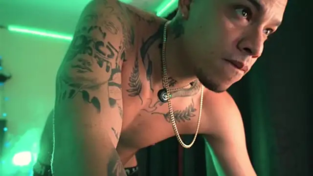 AlphaMasterXxx: απευθείας συνομιλία ΧΧΧ