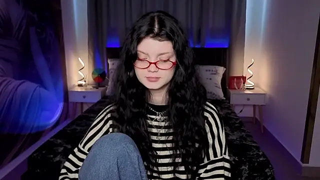 XXX chat uživo modela MileyRood