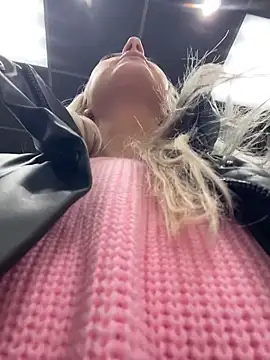 Czat XXX na żywo – MerlinDave